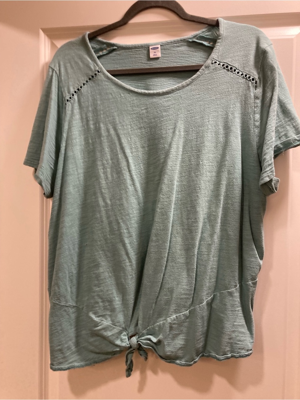 Old Navy Light Green Short Sleeve Tie-Hem Tee